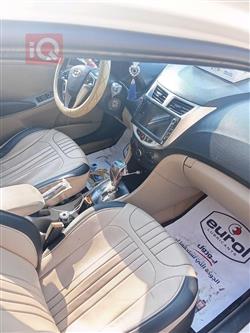 هیۆندای ئەکسنت